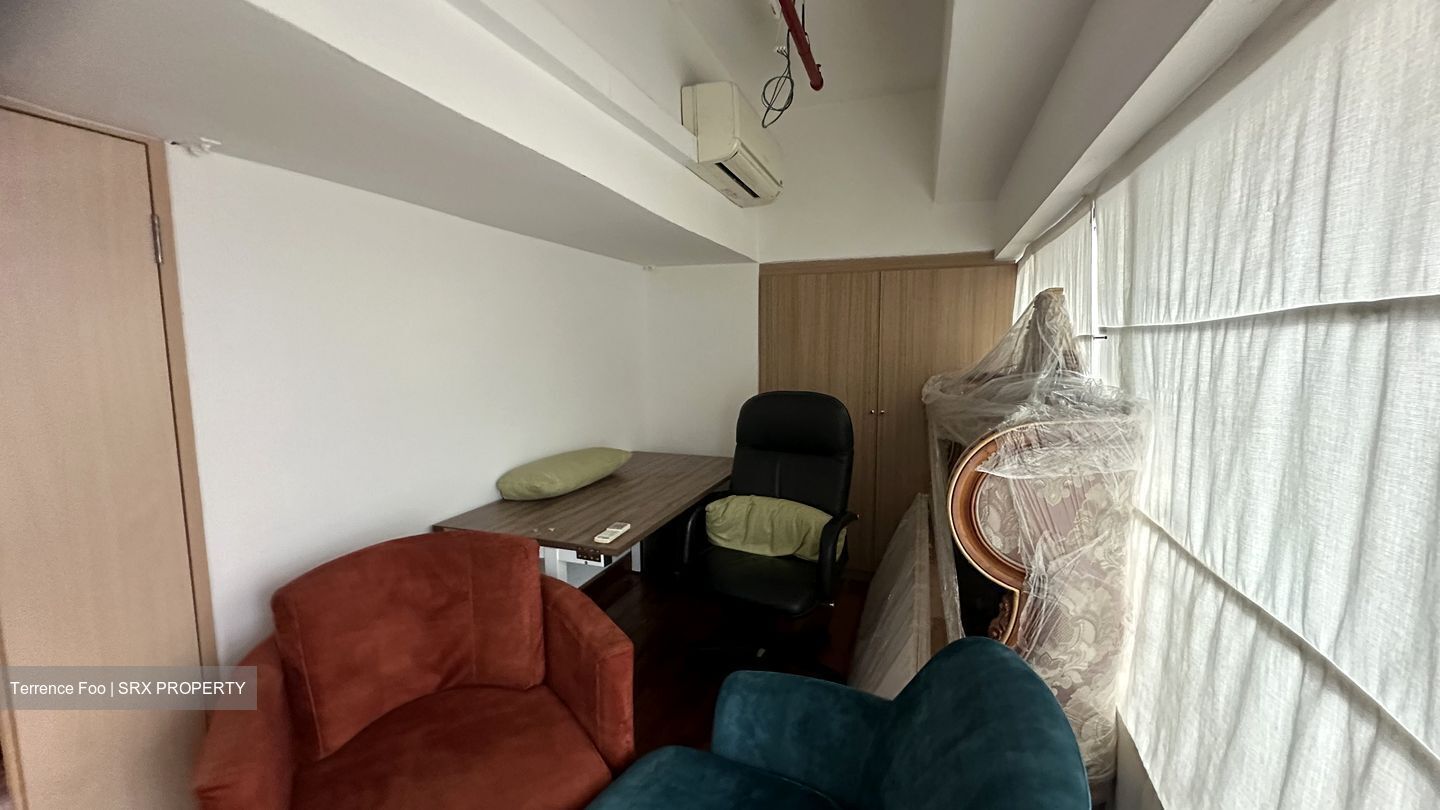 Empire Technocentre (D14), Warehouse #504531291